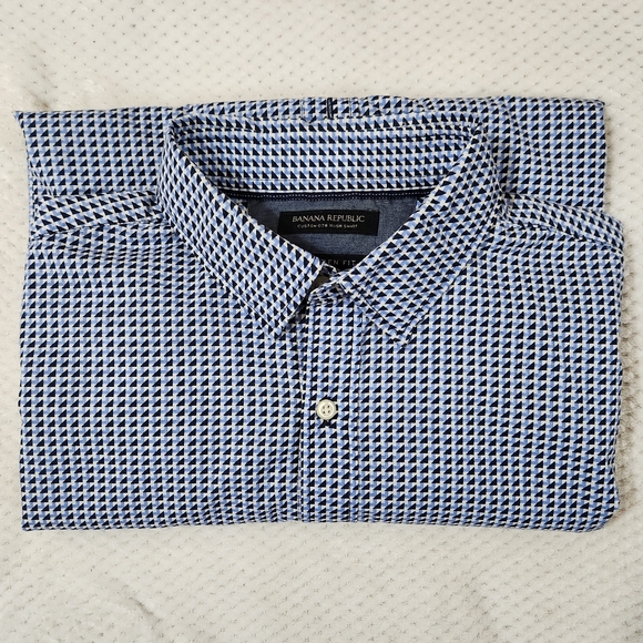 Banana Republic men's long sleeve shirt, Camden Fit - Picture 9 of 9